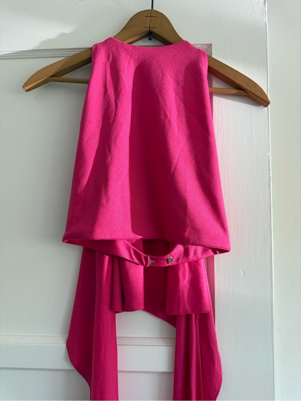 VINTAGE HALSTON  Hot Pink Sleeveless Top